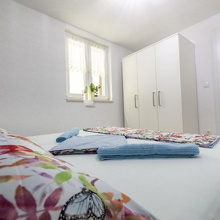 Apartmani Soldan ماكارسكا المظهر الخارجي الصورة
